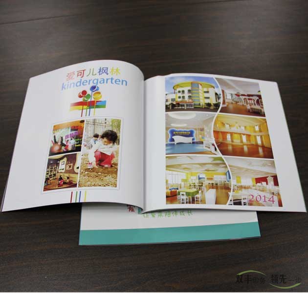 企業(yè)畫冊印刷常用紙張，開數(shù)和裝訂方式。